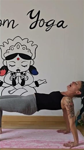 #Purvottanasana para principiantes #yogaparaprincipiantes #shortsyoga