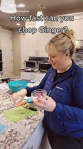 Get the Tupperware Herb Chopper from me for only R300....normal price R439 Save R139👌 0732942721 my watsapp number. | Tupperware by Fortune Patty in Edenvale