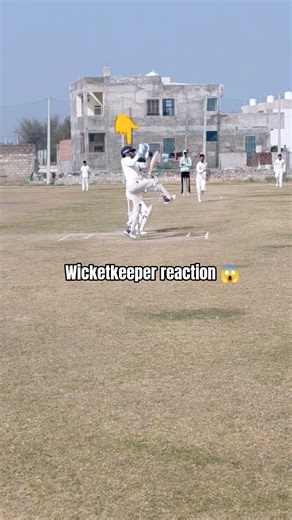 wicketkeeper reaction Medium fast bowler #wicketkeeping #wicketkeepingdrills #cricket #trending #a23