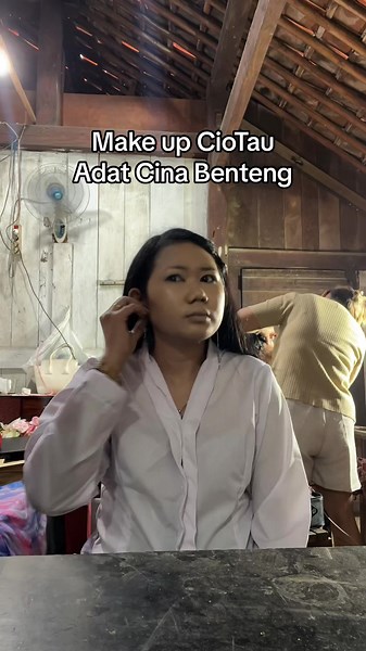 Traditional Chinese Benteng Wedding Customs