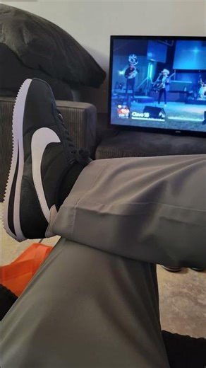 Linda Mujer Lil Rob 😎