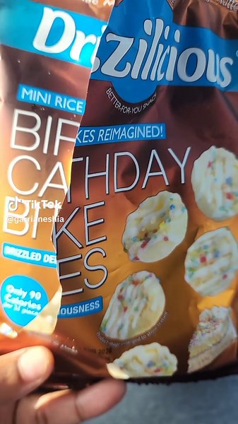 #driziliciousnacks #dollartreefinds #healthysnacks #birthdaycakebites #ricecakes