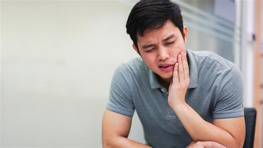 5 Signs That Indicate Your Wisdom Teeth Are Coming In
