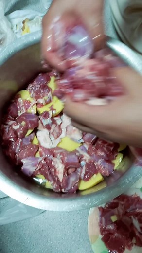 Delicious Meat Marinade Recipe with Onions and Garlic