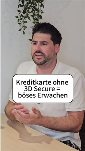 „Einmal Kartendaten geklaut – und schon wird eingekauft. MIT DEINEM Geld.“ Kartendaten gestohlen – und plötzlich tauchen in deiner Abrechnung Online-Einkäufe auf, die du nie gemacht hast? 😨 Solche Betrügereien passieren oft auf Phishing-Seiten oder in unsicheren WLANs. Doch es gibt Schutz: 💡 3D Secure (z. B. Visa Secure oder Mastercard Identity Check) ist ein zusätzlicher Sicherheitscode, der vor jeder Transaktion abgefragt wird. Viele Banken und Kreditkartenanbieter setzen das heute als Stand