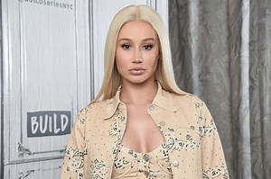 Iggy Azalea Reportedly Spotted w/ Her & Playboi Carti’s Baby Boy!