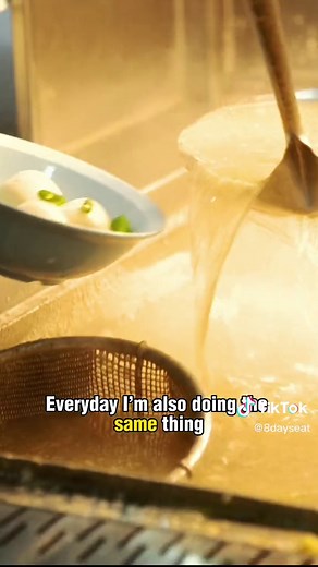 Authentic Teochew Fishball Noodles at Maxwell Food Centre