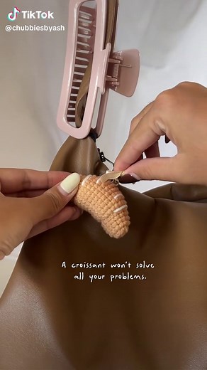 Create Adorable Croissant Keychains: DIY Crochet Tutorial