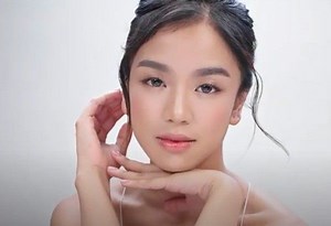 WATCH: How to have Korean eyebrows