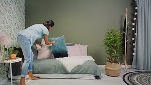 15K views · 31 reactions | Erneuere dein Zuhause mit einfachen Mitteln! Im Moment haben wir 20-50% Rabatt auf alle Wandfarben und Tapeten. https://www.rusta.com/de/heimwerken/ | Rusta | Facebook