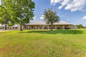 Sumner, TX Pet Friendly Apartments - 1 Rentals