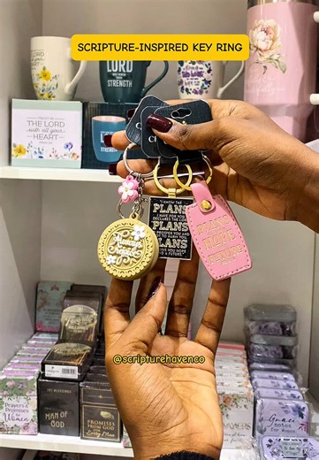 These scripture-inspired key rings are small but powerful reminder of faith, hope, and God’s promises. Clip it to your keys, bag, or backpack, and let God’s Word journey with you daily. Search 🔍 with the inscription of your favorite option: 1. Plans To Give You Hope And A Future Faux Leather Key Ring: 4,800 2. Always Rejoice Key Ring with Flower Charm: 6,500 3. I Know the Plans I Have for You Metal Key Ring: 6,500 HOW TO ORDER: 1. Visit our physical store: Divine Place, Plot 14, Otunba Jobi Fel