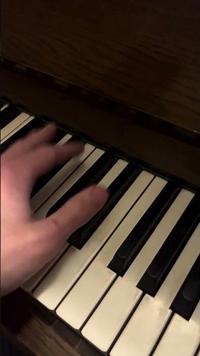 Ladyva’s stomp left hand tutorial #boogiewoogiepiano #piano #outoftune #pianotutorial
