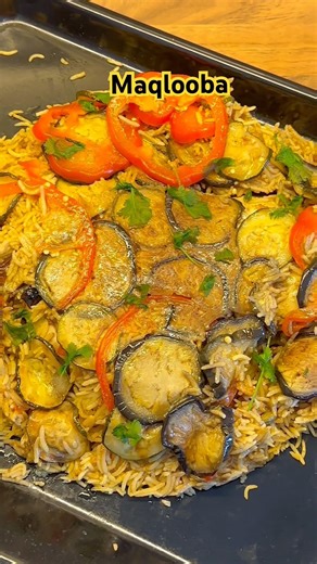 Maqluba Flip 😋🍗 Arabic chicken recipe , chicken Mandi Malayalam #malayalam #mandi #maqluba