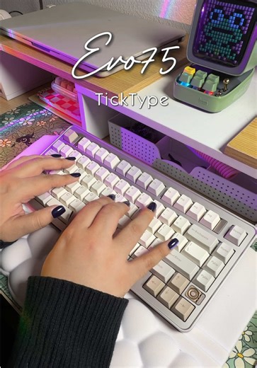 this may be one of my best sounding keyboards 🫠 @ticktype #keyboard #keyboardasmr #thockykeyboard #creatorsearchinsights