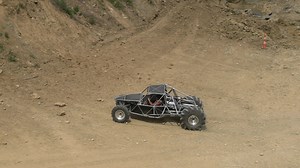 Mike Robinson in his V8 Rail buggy climbing this steep hill at @Dirt Nasty | MadRam11 YouTube Videos