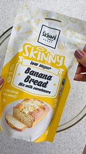 138K views · 557 reactions | Want the perfect sharing recipe that will save you on calories but tastes so delicious? Well, try this out!朗 For the full recipe please visit our blog  Calories & macros per piece: (137 cal/13.5g carb/7.5g fat/ 5g pro) 朗 #SkinnyFoodCo #NotGuilty | The Skinny Food Co | Facebook