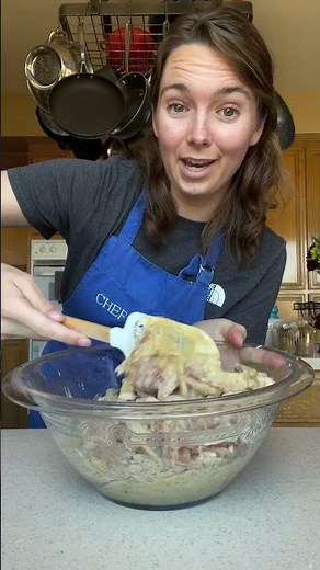 Classic Crab Cakes (crispy, spicy and flavorful)