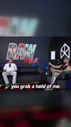 Would you like to see them fight?#natediaz #bradleymartyn #fyp #viral