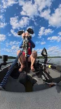 What Makes The Hobie Kayak Move? 180 Mirage Drive Close-Up Look