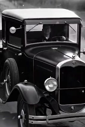 Et oui le temps passe mais les souvenirs restent, il était une fois en Amérique ,au moins Il me restera un tout petit truc, et ce magnifique film , et cette très belle musique d'Ennio Morricone Je dis toujours la vie est un théâtre | Christophe Berruet