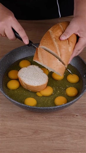 A genius trick for breakfast, that everyone should know #cooking #Recipe #EasyRecipe #quickrecipes #cook #breakfast #viral #viraltiktok | Reddit foods