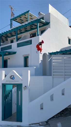 54K views · 642 reactions | Typical way to get into the pool !  #girlpower #redbull | Lilou Ruel - Athlète Page | Facebook