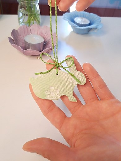 Flat Easter Clay Ornaments: No Bending Trick!