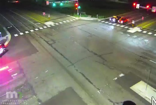 Coon Rapids / Fridley - Police searching for a person on a motorcycle near Springbrook Nature Center who was involved in suspicious activity at the Baymont hotel. Male dumped the bike. Male now tazed and uncooperative. Now in custody. 22:48 | Twin Cities Crime Watch & Information