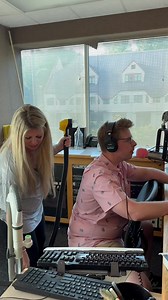 Joey got a FLOWBEE haircut!! 💇🏻‍♂️ | Joey and Nancy on WIVK