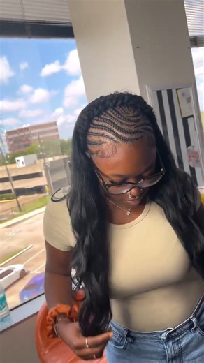 Trending Crown braids sewin / quick weave hairstyle tutorial 🦋🥰