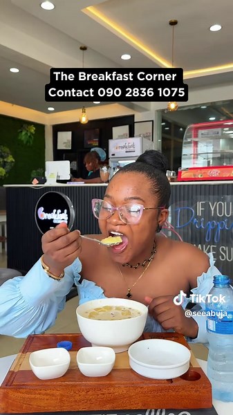 THE BREAKFAST CORNER @breakfastcorner.ng The breakfast corner by zone foods is an under 10k breakfast spot in Gwarinpa Abuja Nigeria. Here you can enjoy native Nigerian breakfast and even English Breakfast We started with garri, sugar, milk and groundnut, would you order garri at a restaurant btw. And of course what’s Nigerian breakfast with moi moi and pap or custard with plenty milk and sugar! Meals featured: Mini Flex Combo (5 Akara, pap/custard, Ozeba bread, pepper sauce - N4,500 Four cousin