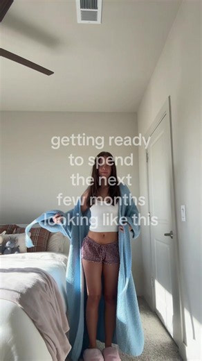 Getting ready to spend months in my robe — cozy loungewear routine