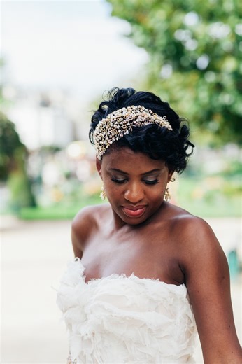 Wedding headdress for bride | Honestweddingadvice.com