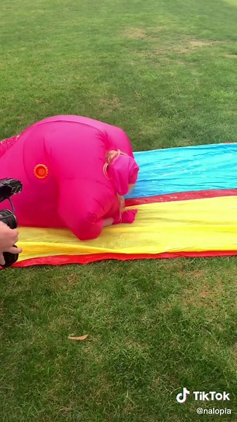 Wear an inflatible suit, it will be fun, they said. #gamergirl #twitchfailslive #twitch