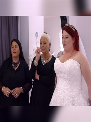 Bride-to-be Dawn normally leaves all the decision-making to her fiancé or her late mom. In the boutique, Jo and Al challenge her to leave her mind completely alone about the dress she will walk down the aisle in. | Curvy Brides' Boutique - TLC
