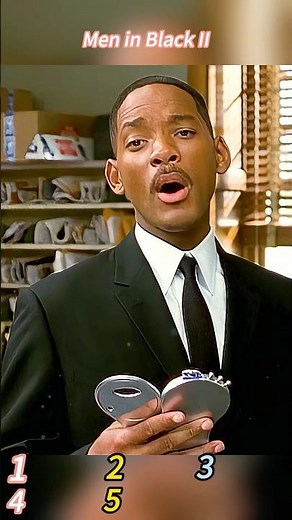 His impromptu beatboxing exposed the alien😂|Men in Black II#shorts