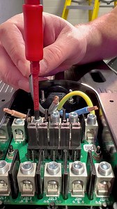 The amazing Wieland Electric Podis busbar cabling system - Ideal for EV charger installations. #Wieland #cables #evchargerinstall #electricalwork #electricalinstallation | EFIXX