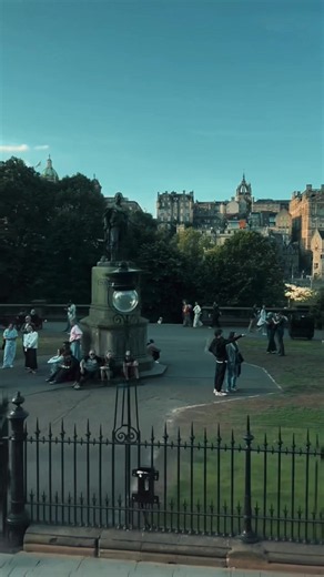 Bus journey to beautiful Edinburgh, Scotland