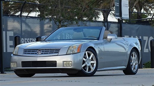 Ready to Enjoy 2005 Cadillac XLR with a Retractable Hard Top