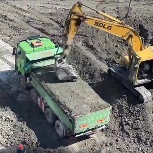 In #Shanghai, construction waste is flattened and sealed before transport to prevent spills. In building clean and liveable cities, every detail matters. #GreenChina | Embassy of The People's Republic of China in the United States