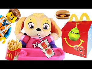 Skye Eats a Happy Meal | After School Activities