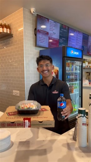 5.6K views · 41 reactions | Flavor combinations are limitless with our Create Your Own Salads. 綾 Pair it with your favorite Mountain Mike's pizza for the ultimate meal. Available for carry-out or delivery! | Mountain Mike's Pizza | Facebook