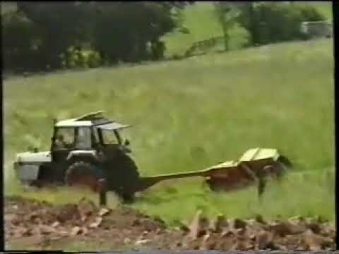 David Brown 1490 Tractor Mowing Silage 1988 part 1