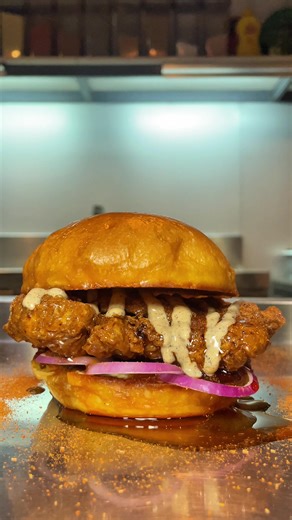 Not on the menu… but you can ask for it. 👀 Hot Honey Chicken Sandwich 🍯❤️‍🔥 STORE HOURS: 4-11PM daily, except Mondays LOCATION: Jack’s Carwash & Burgers, Libertino St. Poblacion 3B, Imus City, Cavite #jacksburgersph #fyp #chickensandwich #Cavite #smashburger