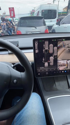 Steering alignment (wheel & suspension alignments)က ဘာကြောင့်အရေးကြီးသလဲဆိုရင် -EV cars တွေ အားလုံးနီးပါးက Auto Parking, ACC, FSD autopilot system, safety systems and etc ပါဝင်ကြတယ်။ Function တစ်ခုနဲ့တစ်ခုက ဆက်စပ်နေကြတာ။ -Steering alignment မမှန်ရင် Adaptive Cruise Control, Auto Steering, FSD autopilot, auto parking တွေ unavailable service တွေဖြစ်ကုန်ရော။ ဒါဆို သာမန်ကားတစ်စီးမောင်းသလိုပဲ feeling က။ EV car အနေနဲ့ ပြောရရင် No safety ပေါ့ဗျာ userဘက်ကနေ ခံစားကြည့်တာ။ | Mg Moe