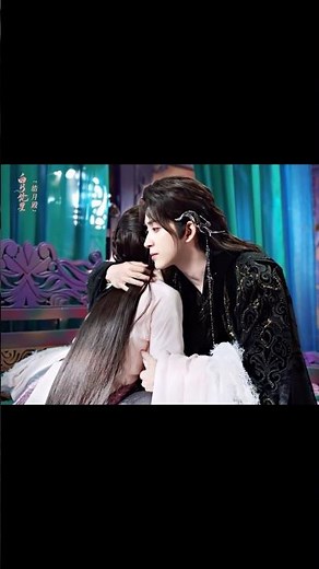 #MoonlightMystique 🥺💌Bai Shuo hugs Fan Yue, takes the initiative to whisper sweet nothings #iqiyi
