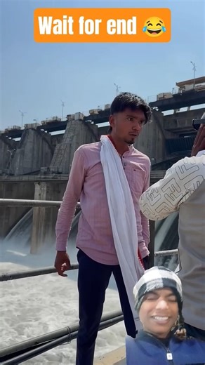 Wait for end 😂 #comedy #funny #bhojpuri #kisan #malik #entertainment #comedyclips 😂