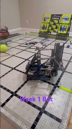 Vex IQ Mix & Match 1st Bot Design by Ben Lipper