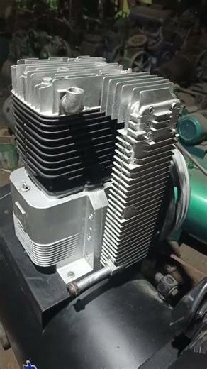 Italy air compressor 10 HP #fiac #foryou #funk #fyp #foryou #chillz #moodshot #coolitnow #mood